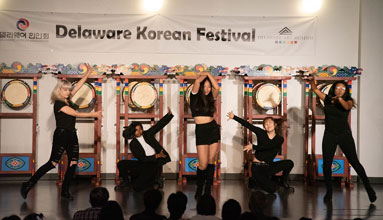 KPOP - Korean Popular Music & Dance